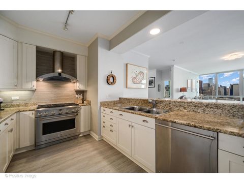 Tiny photo for 1201 S Prairie Avenue #2402, Chicago, IL 60605 (MLS # 12567973)