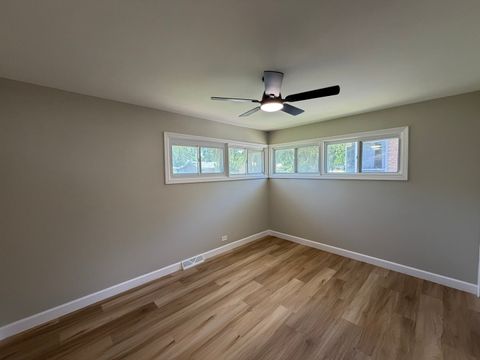 Tiny photo for 3120 Wilshire Avenue, Markham, IL 60428 (MLS # 12694673)