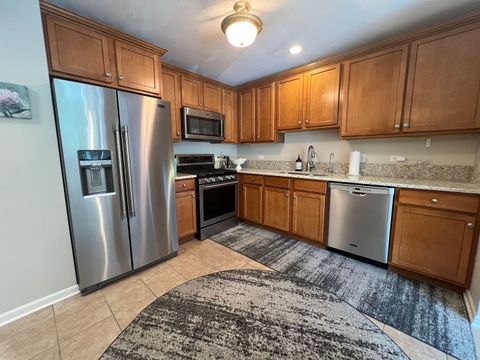 Tiny photo for 855 E 22nd Street #206, Lombard, IL 60148 (MLS # 12554577)