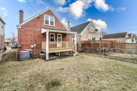 Tiny photo for 2504 Leyden Avenue, River Grove, IL 60171 (MLS # 12585618)