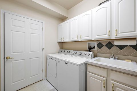 Tiny photo for 16415 Grandwood Lake Drive, Crest Hill, IL 60403 (MLS # 12482469)