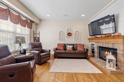 Tiny photo for 16415 Grandwood Lake Drive, Crest Hill, IL 60403 (MLS # 12482469)