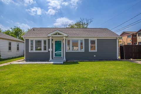 4728 Grace Street Schiller Park IL 60176