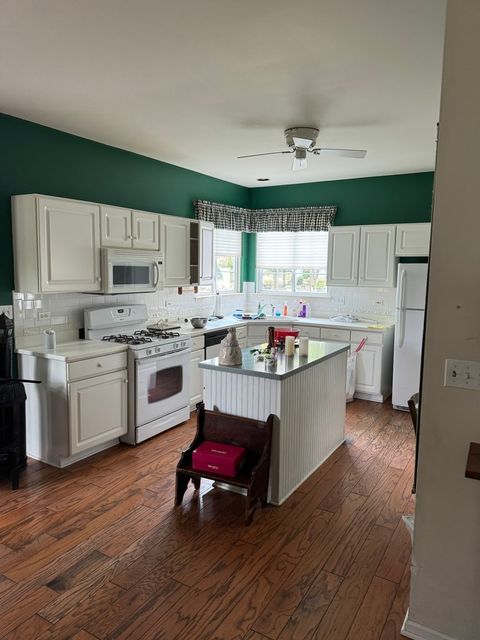 Tiny photo for 18254 W Meander Drive, Grayslake, IL 60030 (MLS # 12444873)