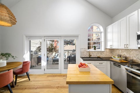 Tiny photo for 2520 W Medill Avenue, Chicago, IL 60647 (MLS # 12756900)