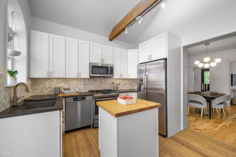 Tiny photo for 2520 W Medill Avenue, Chicago, IL 60647 (MLS # 12756900)