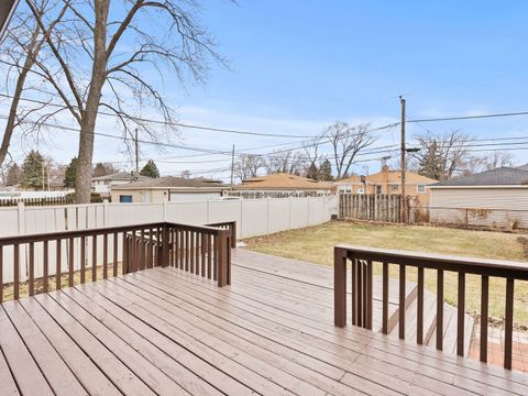 Tiny photo for 636 E 156th Place, South Holland, IL 60473 (MLS # 12603801)