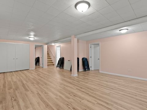 Tiny photo for 636 E 156th Place, South Holland, IL 60473 (MLS # 12603801)