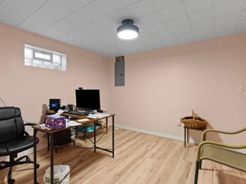 Tiny photo for 636 E 156th Place, South Holland, IL 60473 (MLS # 12603801)