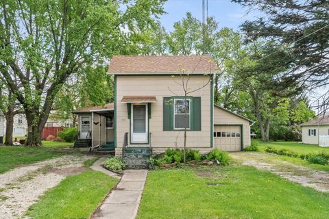 309 North Street Earlville IL 60518