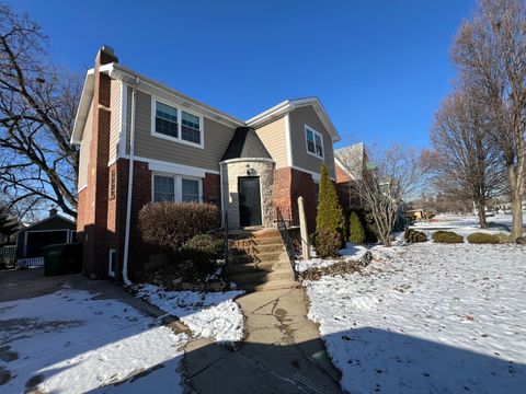 9210 S Trumbull Avenue Evergreen Park IL 60805