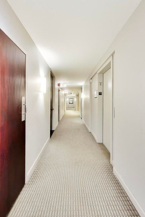 Tiny photo for 88 W Schiller Street #2903L, Chicago, IL 60610 (MLS # 12601354)