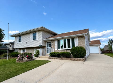 Tiny photo for 1414 Howland Drive, Joliet, IL 60431 (MLS # 12715476)