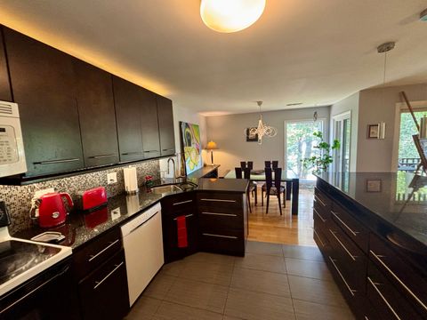 Tiny photo for 1847 Tanglewood Drive #3B, Glenview, IL 60025 (MLS # 12502086)