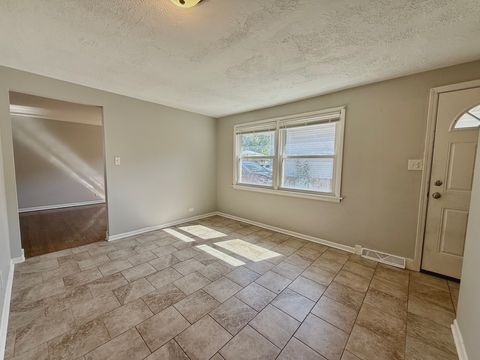 Tiny photo for 15530 University Avenue, Dolton, IL 60419 (MLS # 12484339)