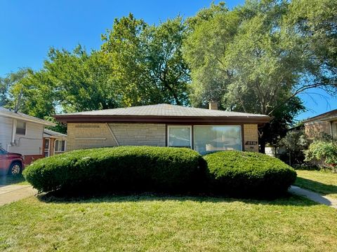 Photo of 15530 University Avenue, Dolton, IL 60419 (MLS # 12484339)