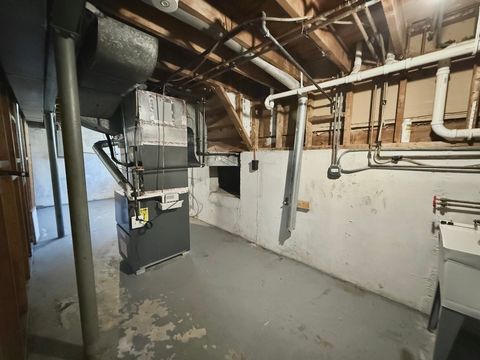 Tiny photo for 15530 University Avenue, Dolton, IL 60419 (MLS # 12484339)