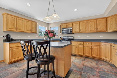 Tiny photo for 15711 Menominee Court, Manhattan, IL 60442 (MLS # 12746024)