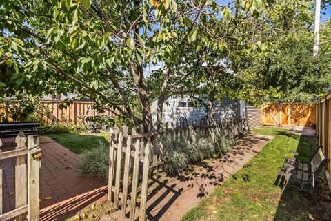 Tiny photo for 2213 Cleveland Street, Evanston, IL 60202 (MLS # 12487798)