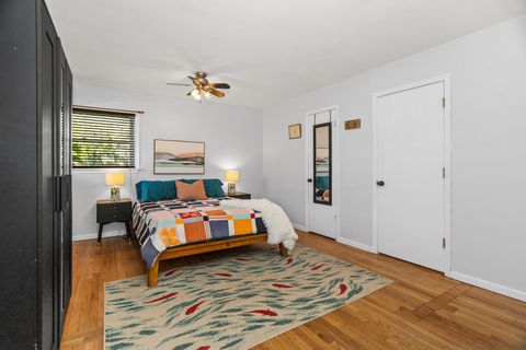 Tiny photo for 2213 Cleveland Street, Evanston, IL 60202 (MLS # 12487798)