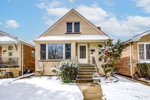 Photo of 6124 S Mulligan Avenue, Chicago, IL 60638 (MLS # 12597050)