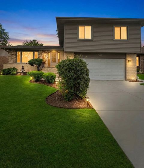 Tiny photo for 17125 Cregier Avenue, South Holland, IL 60473 (MLS # 12558529)