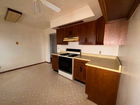 Tiny photo for 1108 N 1st Avenue, Canton, IL 61520 (MLS # 12595656)