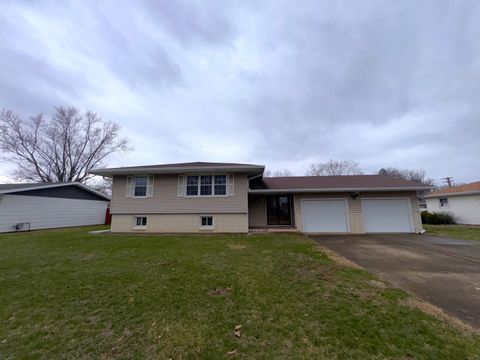Photo of 1108 N 1st Avenue, Canton, IL 61520 (MLS # 12595656)