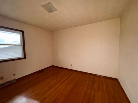 Tiny photo for 1108 N 1st Avenue, Canton, IL 61520 (MLS # 12595656)