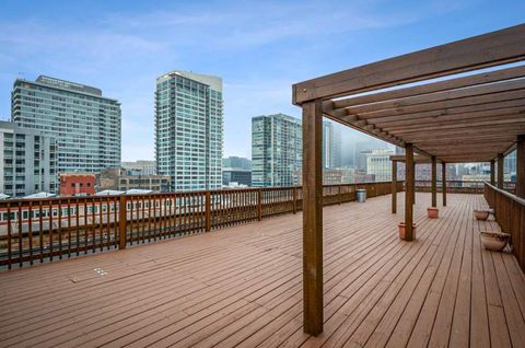 Tiny photo for 124 W Polk Street #605, Chicago, IL 60605 (MLS # 12476074)