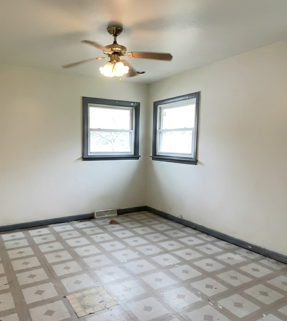 14835 LEXINGTON Avenue