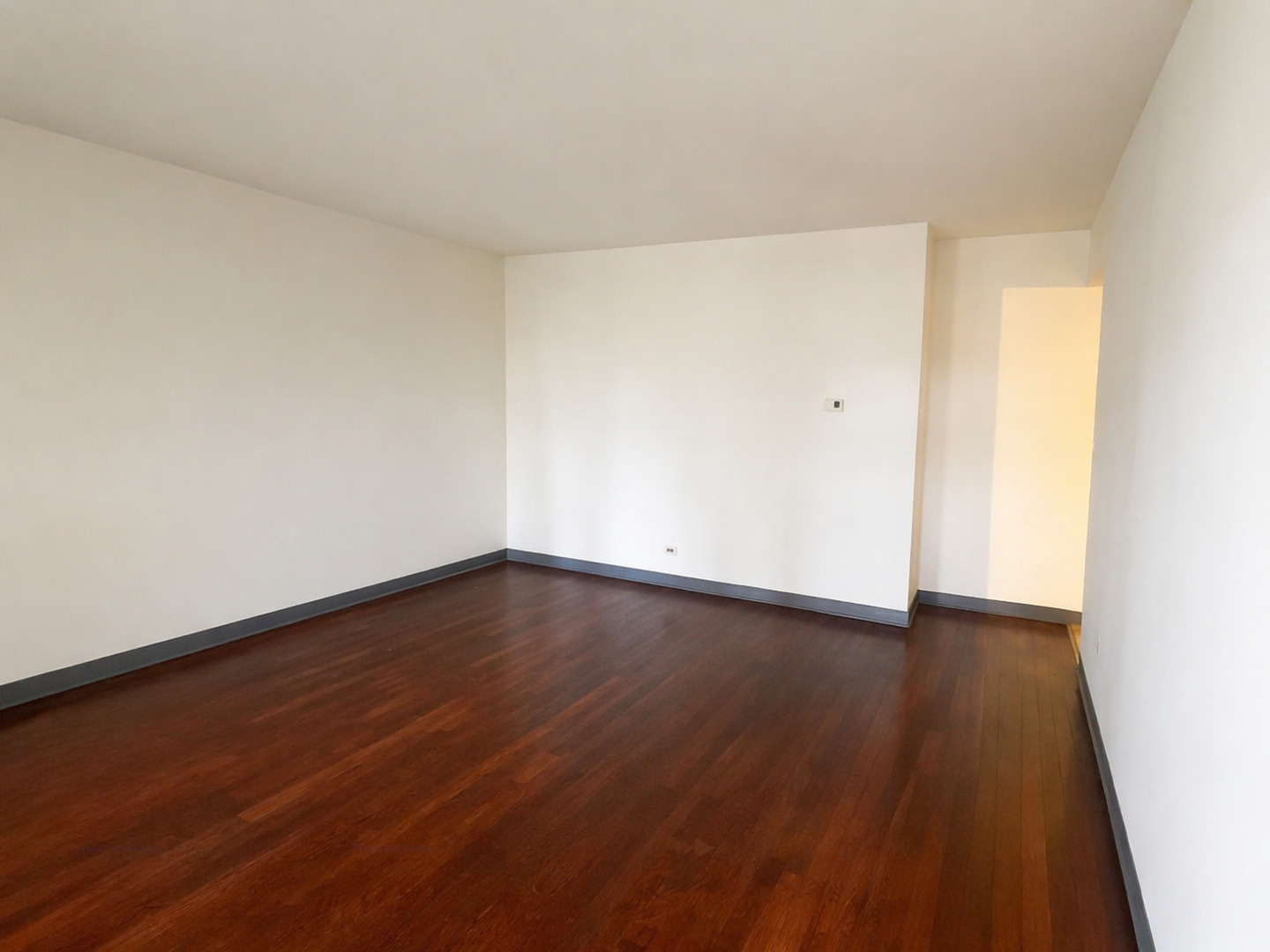 14835 LEXINGTON Avenue