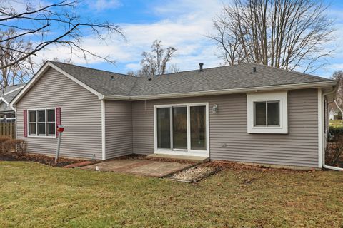 Tiny photo for 1608 N Leonard Avenue, McHenry, IL 60050 (MLS # 12544587)