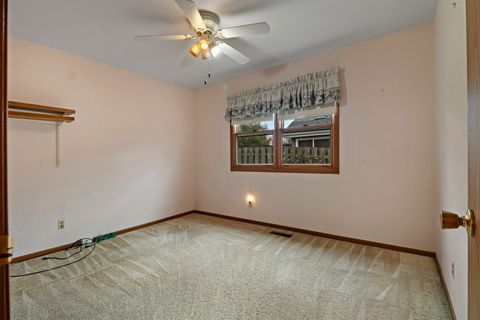 Tiny photo for 1608 N Leonard Avenue, McHenry, IL 60050 (MLS # 12544587)