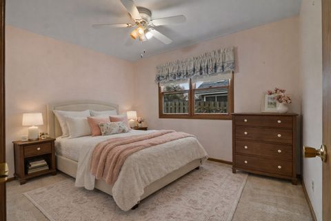 Tiny photo for 1608 N Leonard Avenue, McHenry, IL 60050 (MLS # 12544587)