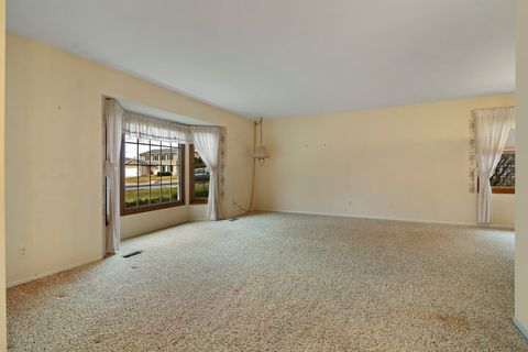 Tiny photo for 1608 N Leonard Avenue, McHenry, IL 60050 (MLS # 12544587)