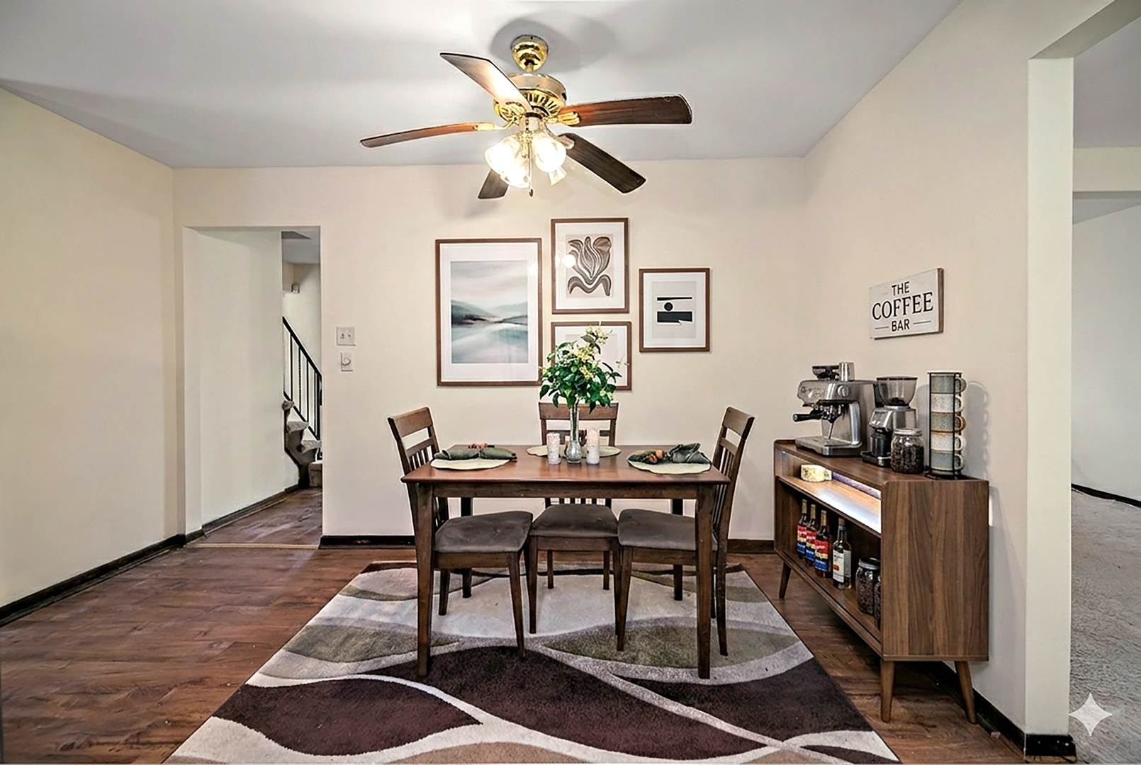 17526 Mulberry Street