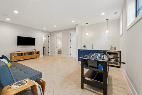 Tiny photo for 559 W Armitage Avenue, Chicago, IL 60614 (MLS # 12784930)