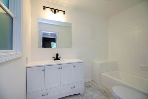 Tiny photo for 22 Erin Lane, Kankakee, IL 60901 (MLS # 12453166)