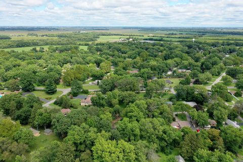 Tiny photo for 22 Erin Lane, Kankakee, IL 60901 (MLS # 12453166)