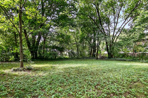 Tiny photo for 22 Erin Lane, Kankakee, IL 60901 (MLS # 12453166)