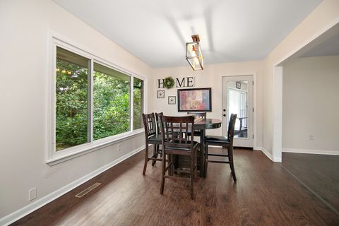 Tiny photo for 22 Erin Lane, Kankakee, IL 60901 (MLS # 12453166)
