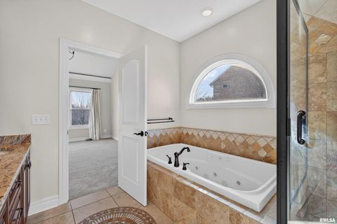 Tiny photo for 9 COBBLESTONE Lane, Le Claire, IA 52753 (MLS # QC4269689)