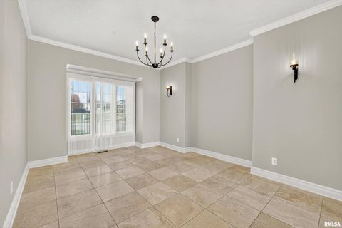 Tiny photo for 9 COBBLESTONE Lane, Le Claire, IA 52753 (MLS # QC4269689)