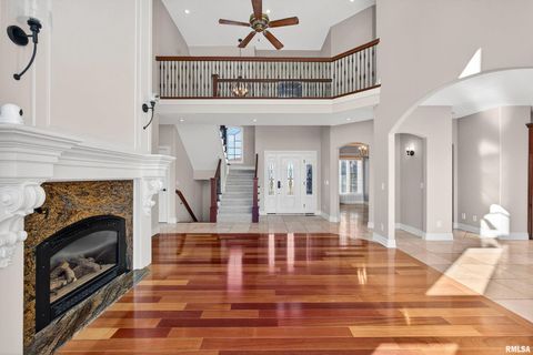 Tiny photo for 9 COBBLESTONE Lane, Le Claire, IA 52753 (MLS # QC4269689)