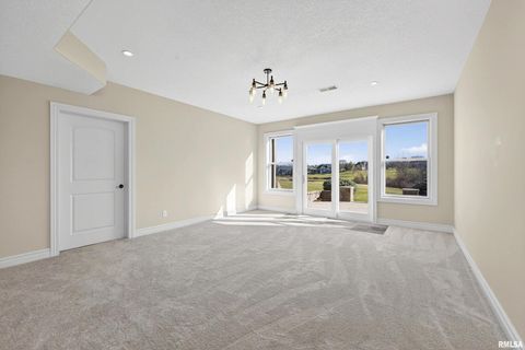 Tiny photo for 9 COBBLESTONE Lane, Le Claire, IA 52753 (MLS # QC4269689)