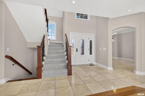 Tiny photo for 9 COBBLESTONE Lane, Le Claire, IA 52753 (MLS # QC4269689)