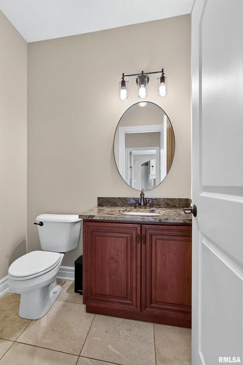 Tiny photo for 9 COBBLESTONE Lane, Le Claire, IA 52753 (MLS # QC4269689)