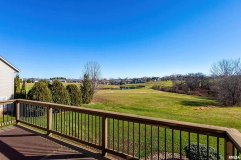 Tiny photo for 9 COBBLESTONE Lane, Le Claire, IA 52753 (MLS # QC4269689)