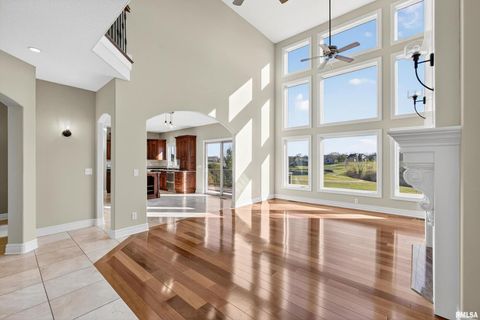 Tiny photo for 9 COBBLESTONE Lane, Le Claire, IA 52753 (MLS # QC4269689)